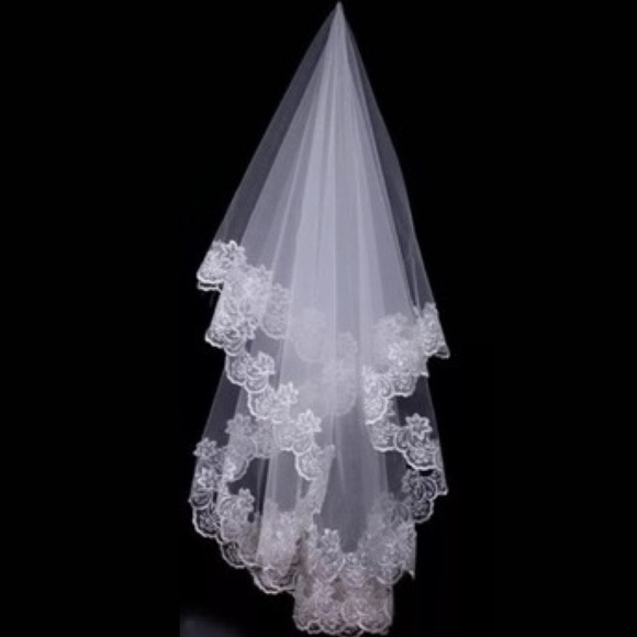 NEW Bridal Classic White Lace embroidered Veil main image 4